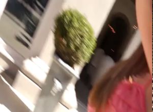 Темнокожая и белая лесбиянки